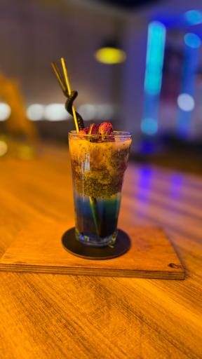 عکس کافه شاپ کاف