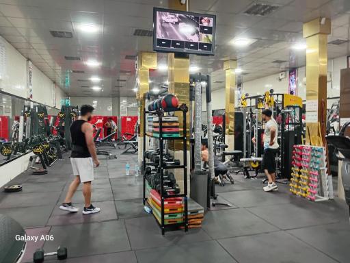 عکس باشگاه بدن سازی آرتین