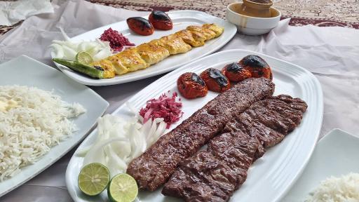 عکس باغ رستوران اشراف 