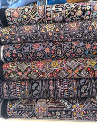 عکس پارچه سرای رضایی