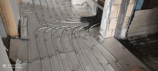 عکس تاسیسات مهندس رودخانگی