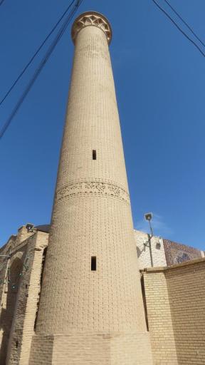 عکس منار تاریخی زواره