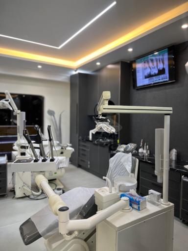 عکس کلینیک دندانپزشکی سعدی