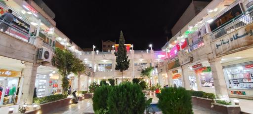 عکس مرکز خرید مفید