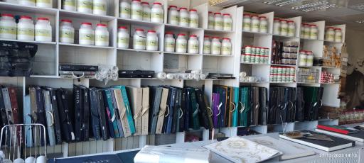 عکس پخش کاغذ دیواری درخشنده 