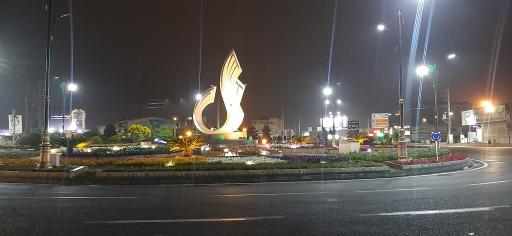 عکس میدان معلم