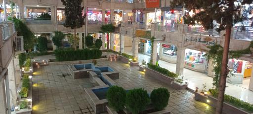 عکس مرکز خرید مفید