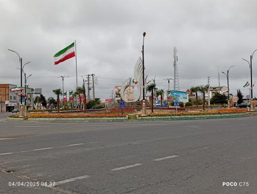 عکس میدان معلم