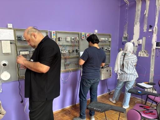 عکس آموزشگاه منشور فن 