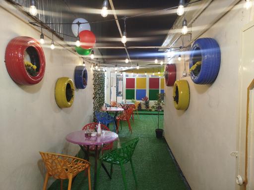 عکس کافه نایبی