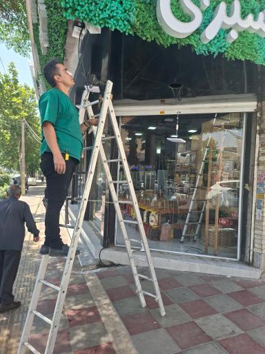 عکس نصب و فروش دوربین مداربسته آواگستر