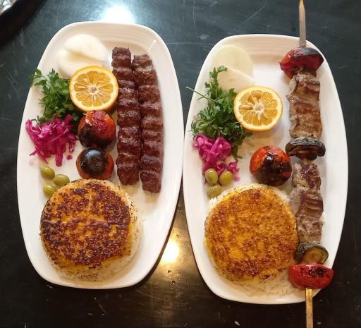 عکس رستوران هفت چنار