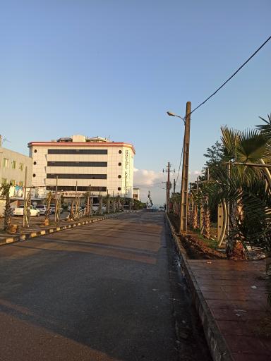 عکس هتل دلفین بندر انزلی