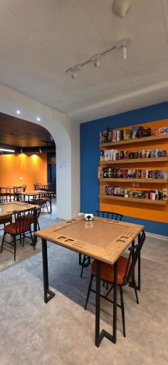 عکس کافه بازی لنبک