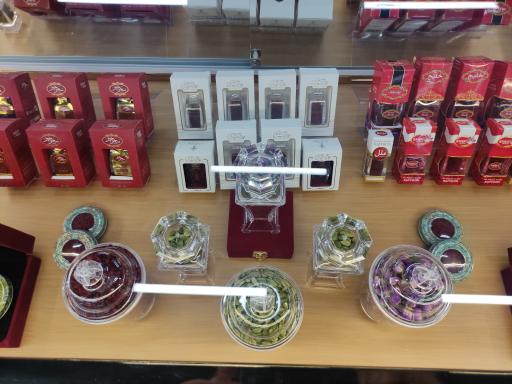 عکس زعفران و سوغات زرکامان