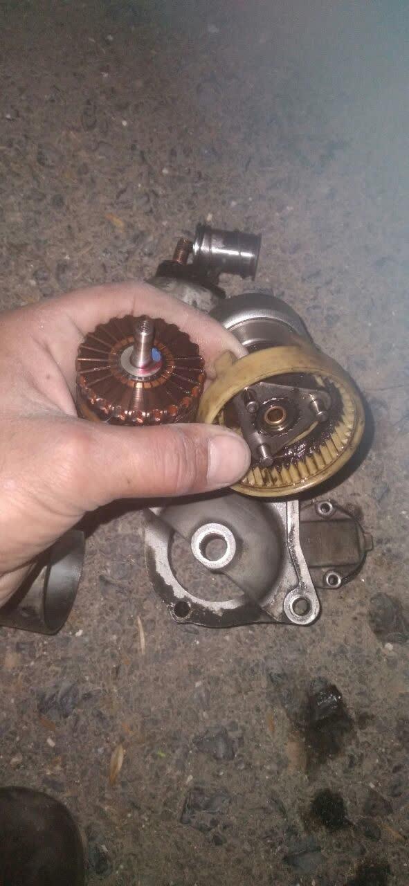 عکس خدمات برق و مکانیک یعقوب