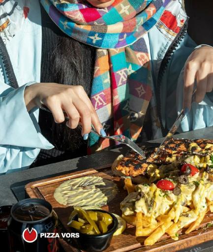 عکس پیتزا ورس