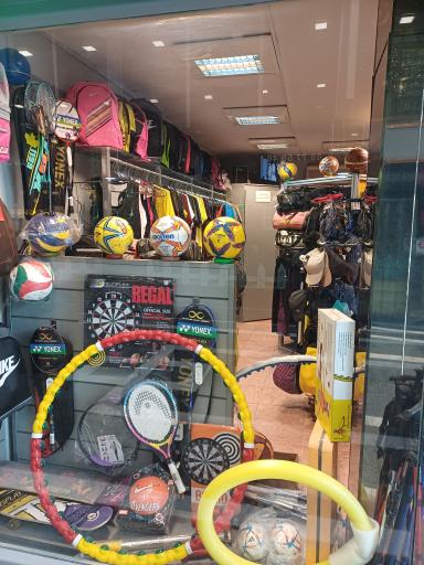 عکس فروشگاه ورزشی موژان اسپرت