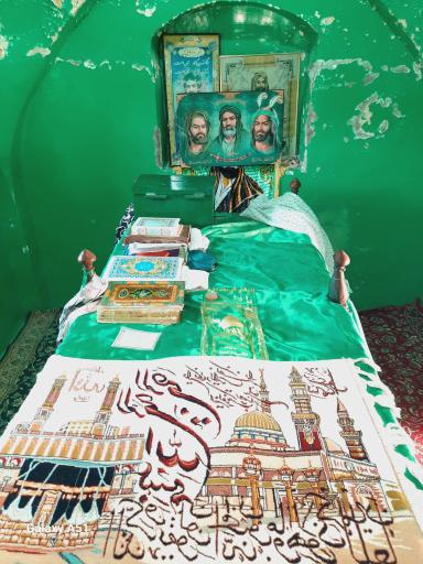 عکس مقبره شیخ امین الدین جبرائیل (بقعه کلخوران)