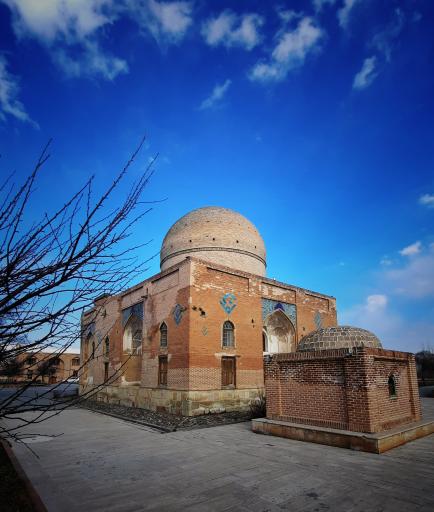 عکس مقبره شیخ امین الدین جبرائیل (بقعه کلخوران)