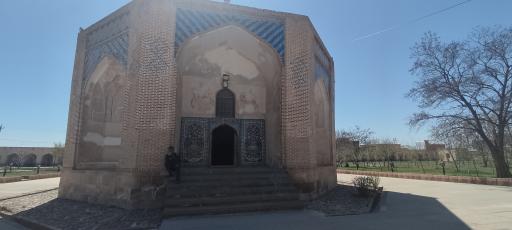 عکس مقبره شیخ امین الدین جبرائیل (بقعه کلخوران)