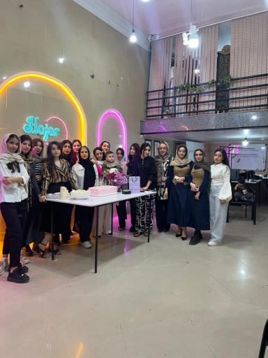 عکس آموزشگاه و مزون هارا