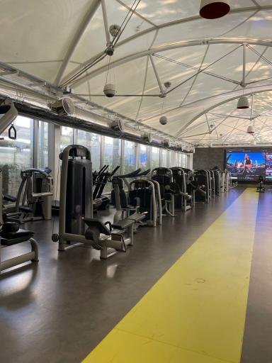 عکس باشگاه فیت جیم