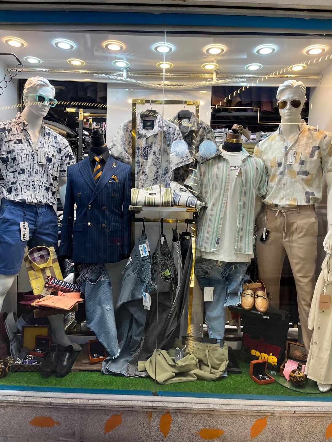 عکس فروشگاه پوشاک اسپارکو