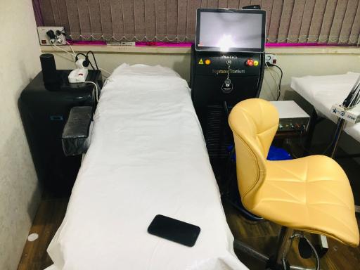 عکس مطب دکتر فاطمه بازگیر