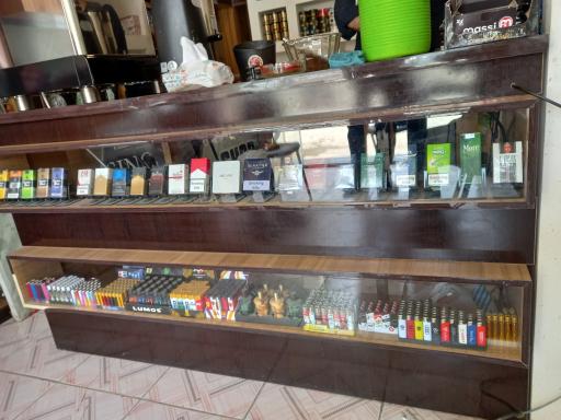 عکس کافی شاپ حسین محمودی