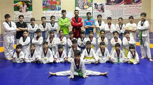 عکس سالن ورزشی چند منظوره تختی