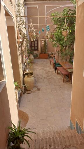 عکس اقامتگاه و رستوران سنتی توریستی گیوا یزد