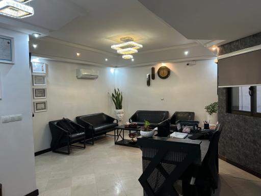 عکس کلینیک زیبایی و‌ پوست کیا