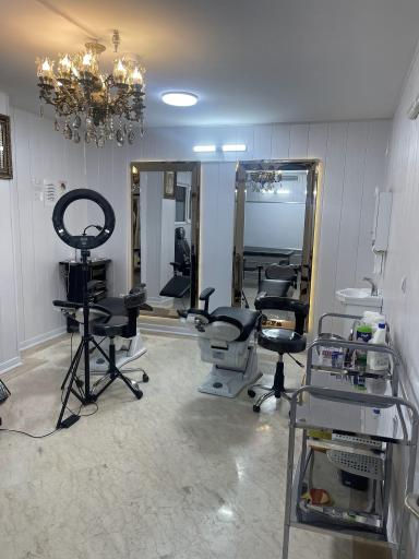 عکس آموزشگاه و سالن زیبایی مریم قاسمی