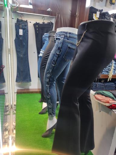 عکس شلوار زنانه مدرن 