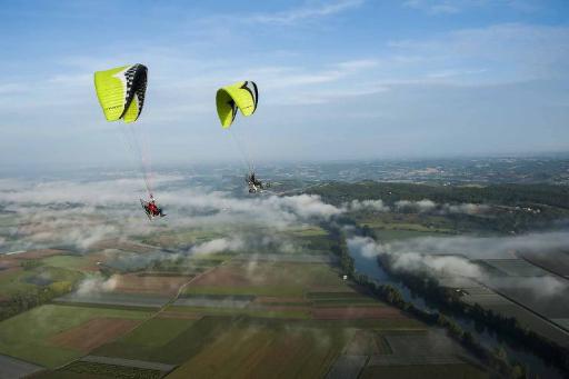 عکس مدرسه پرواز رضا فاضلی