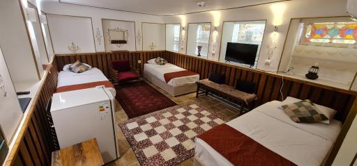 عکس هتل سنتی عمارت طاوسیه