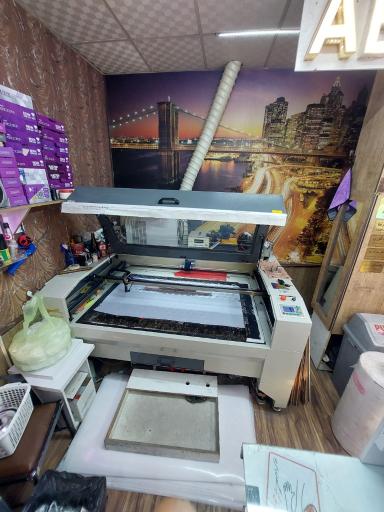 خدمات لیزر و خدمات اینترنتی چاپینو