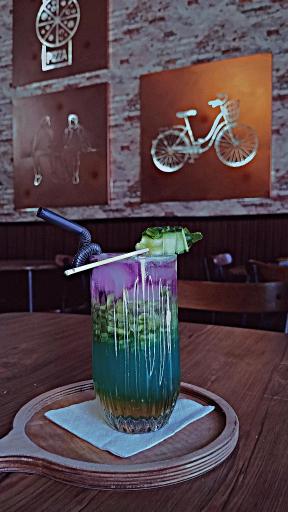 عکس کافه رستوران کاست