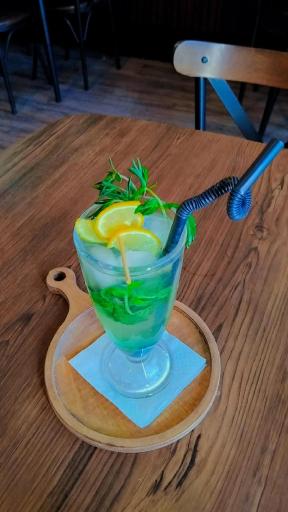 عکس کافه رستوران کاست