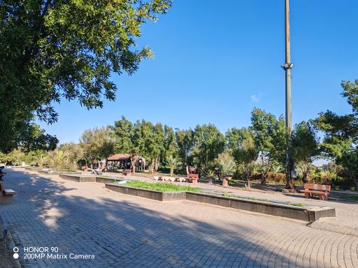 عکس بوستان لیانا