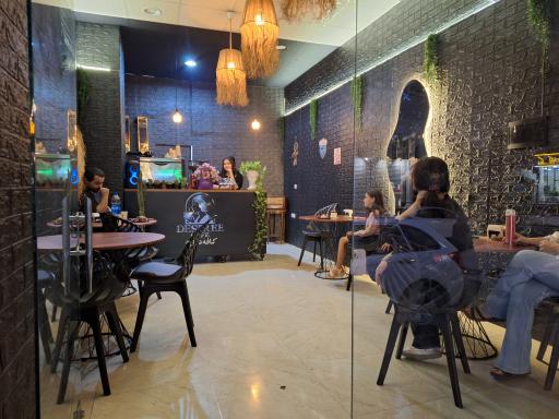 عکس کافه دزیره