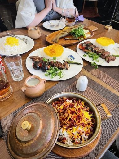 عکس رستوران نمونه (شعبه ۲)