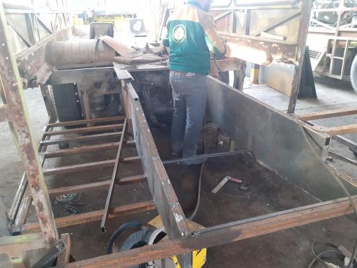 عکس کارگاه صنعتی دلاوری