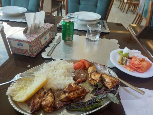 عکس رستوران علی بابا