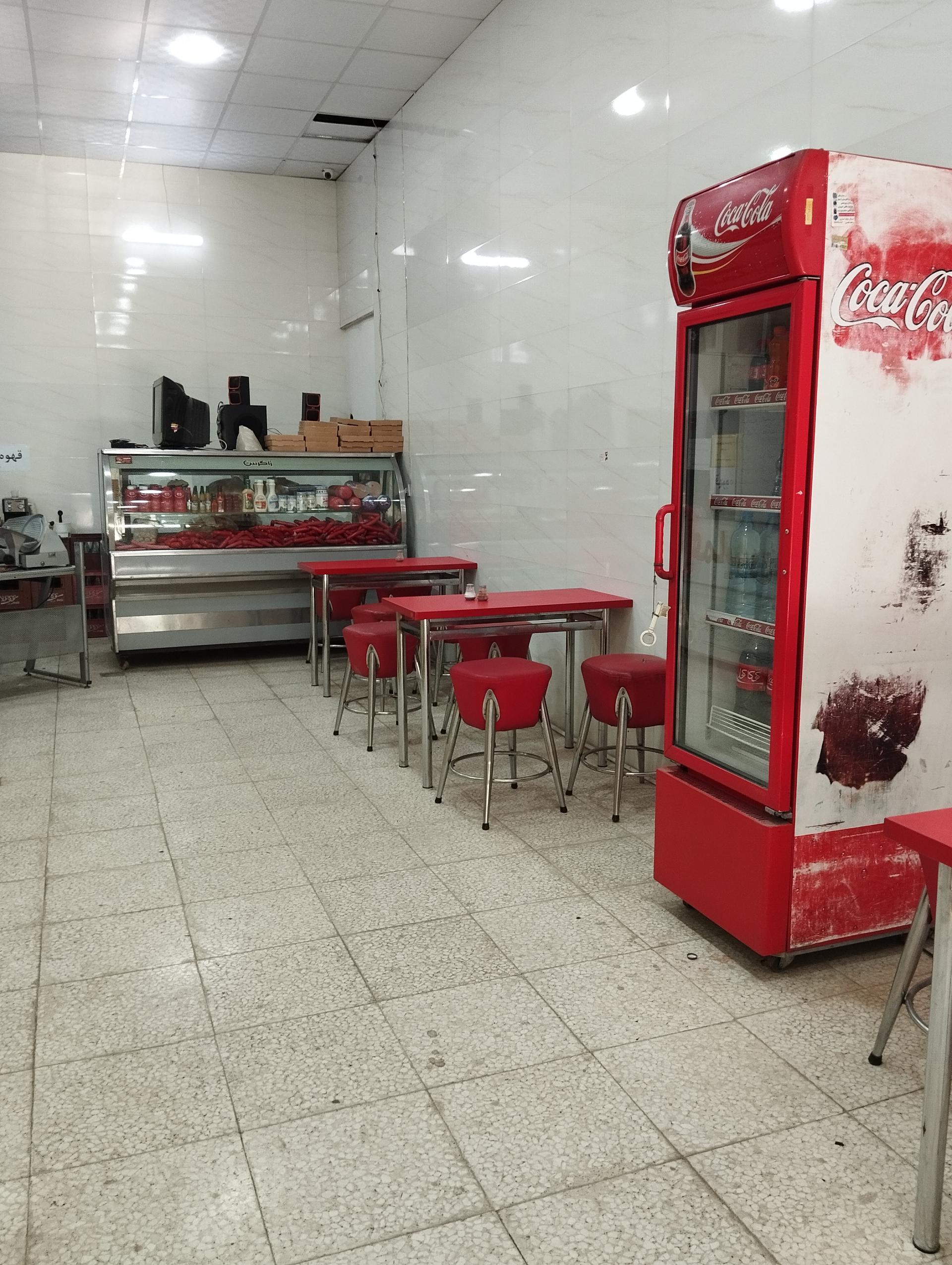 عکس پیتزا و ساندویچ همایون 