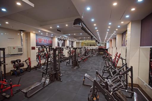 عکس باشگاه پرورش اندام وی آی پی من