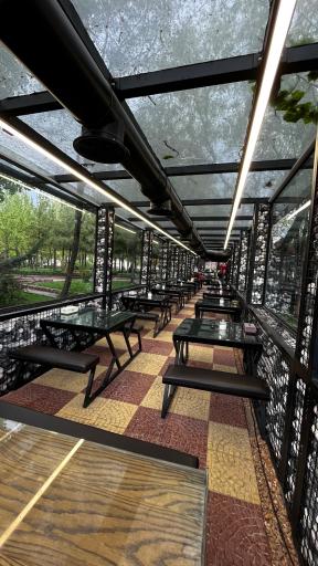 عکس فود کورت آب و آتش