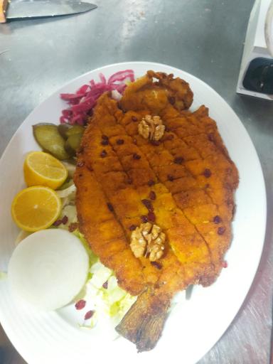 عکس رستوران سنتی وحشی بافقی