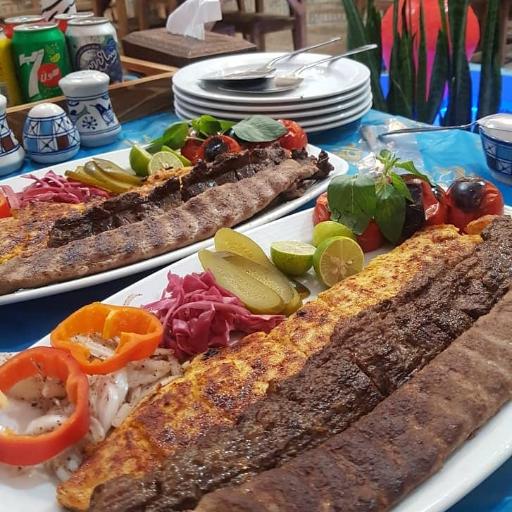 عکس رستوران سنتی وحشی بافقی